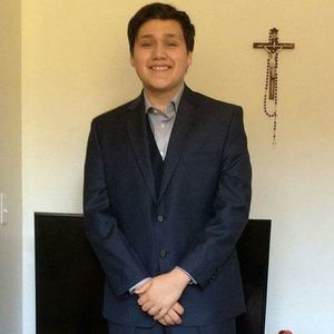 Meet your Posher, Agustin